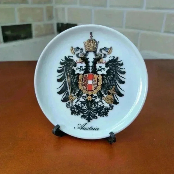 BOOK AND PORCELAIN SMALL PLATE OF VIENNA AUSTRIA - Picture 7 of 8